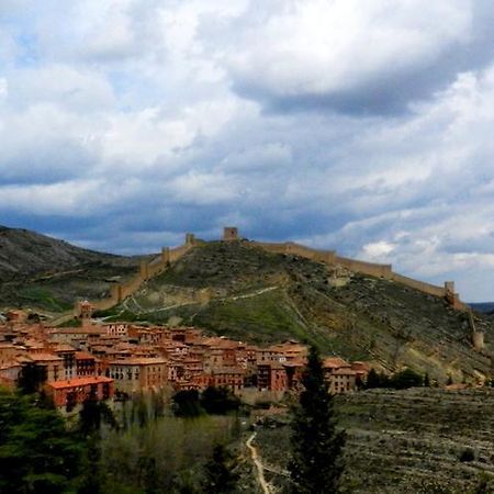 Apartamentos El Brezo Albarracin Exterior photo